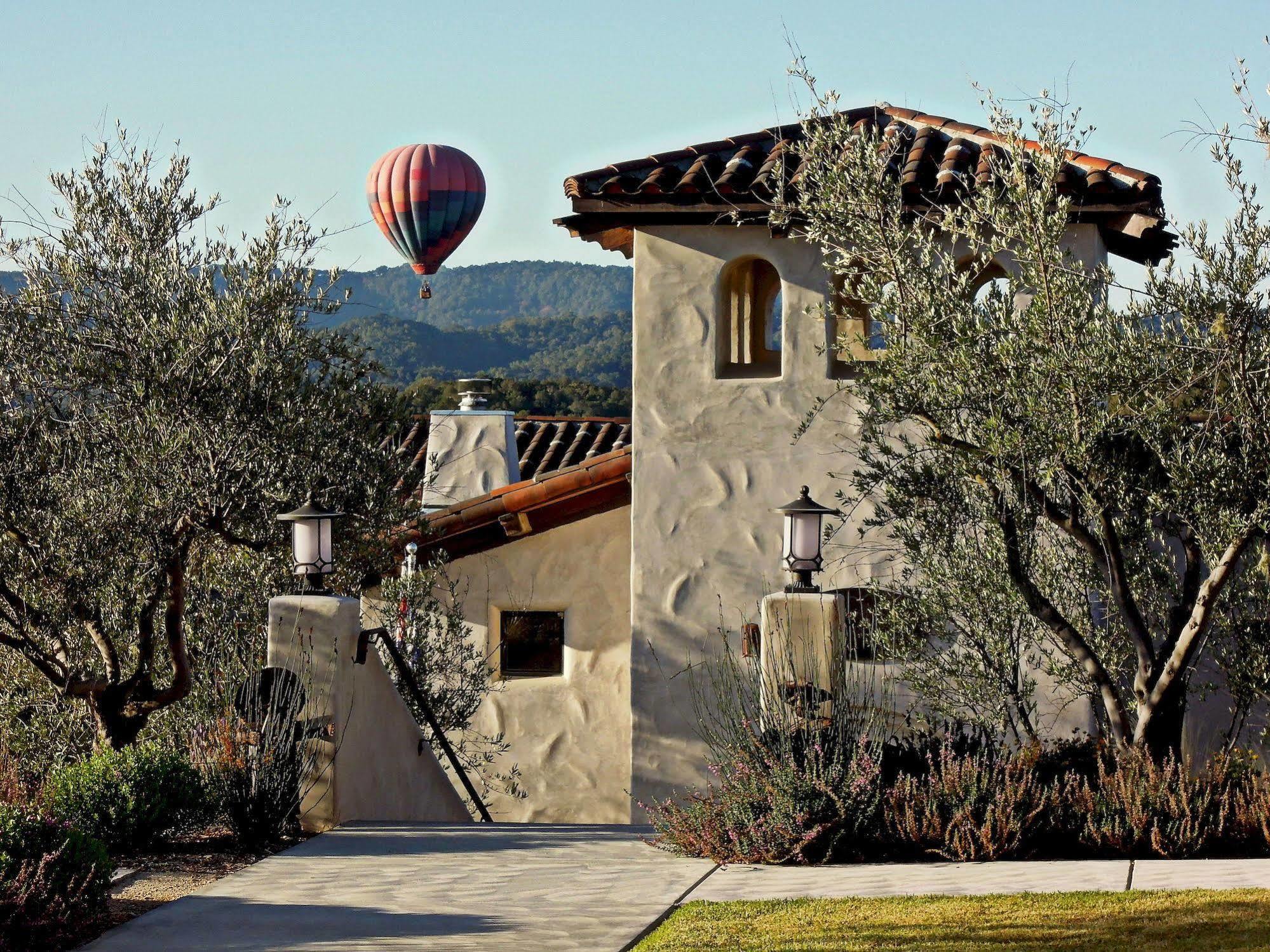Croad Vineyards - The Inn Templeton Exterior photo